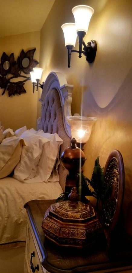 Chateau Du Pikes Peak, A Tuscany Retreat Colorado Springs Esterno foto